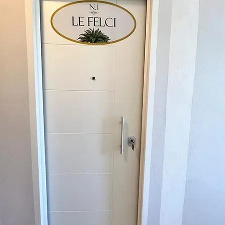 Le Grotte Delle Meraviglie * Lustignano