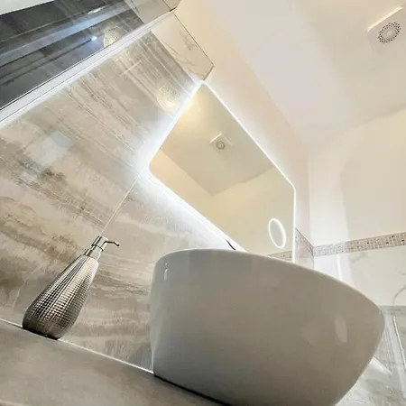 Le Grotte Delle Meraviglie Bed & Breakfast Lustignano